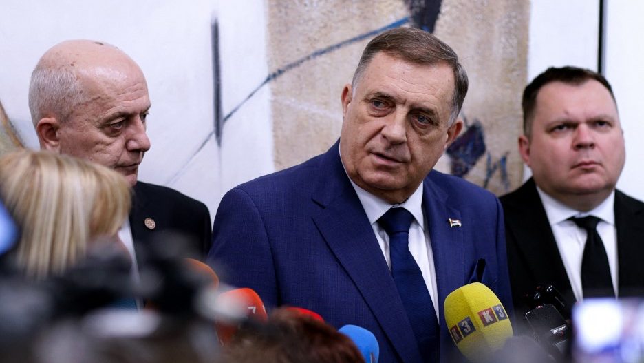 Orbán a Harcosok Klubjában: Milorad Dodik Budapestre jön, Magyarország nem fogadja el a börtönbüntetését Kép