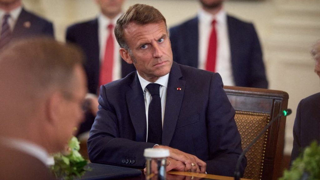 Macron: Nem látom, hogy Putyin most békét akarna