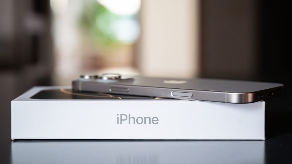 Jönnek az új iPhone-ok: Trump miatt valószínűleg drágábban