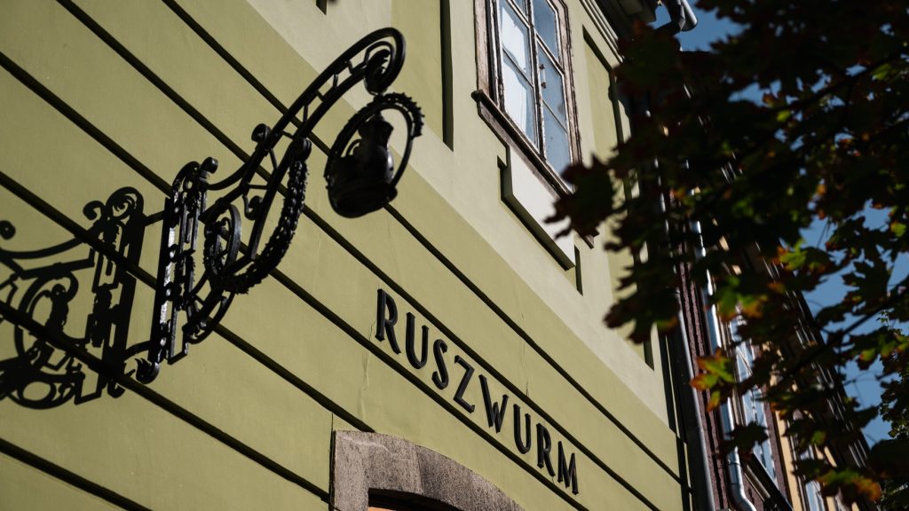 50 dolgozót küld a bezárás miatt a Ruszwurm cukrászdát üzemeltető cég