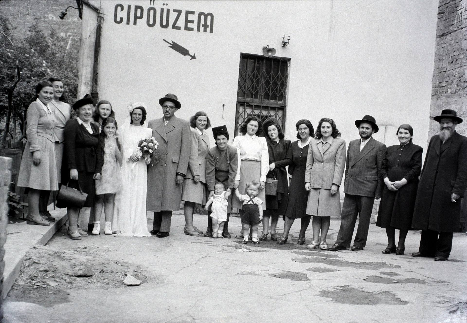 Huszadik századi betűkavalkád ábécé sorrendben 6