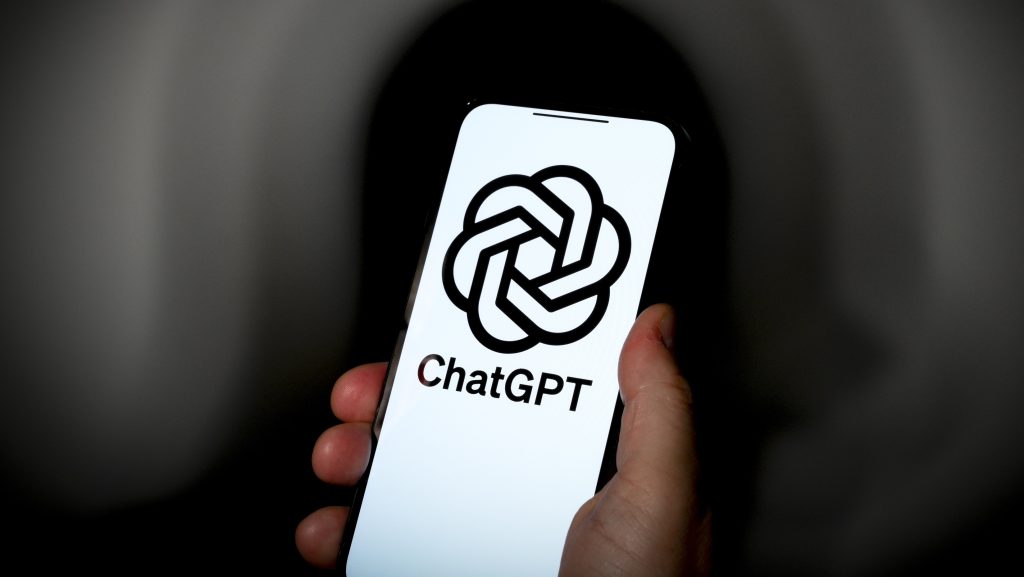 Privát beszélgetéseket szivárogtatott ki a ChatGPT