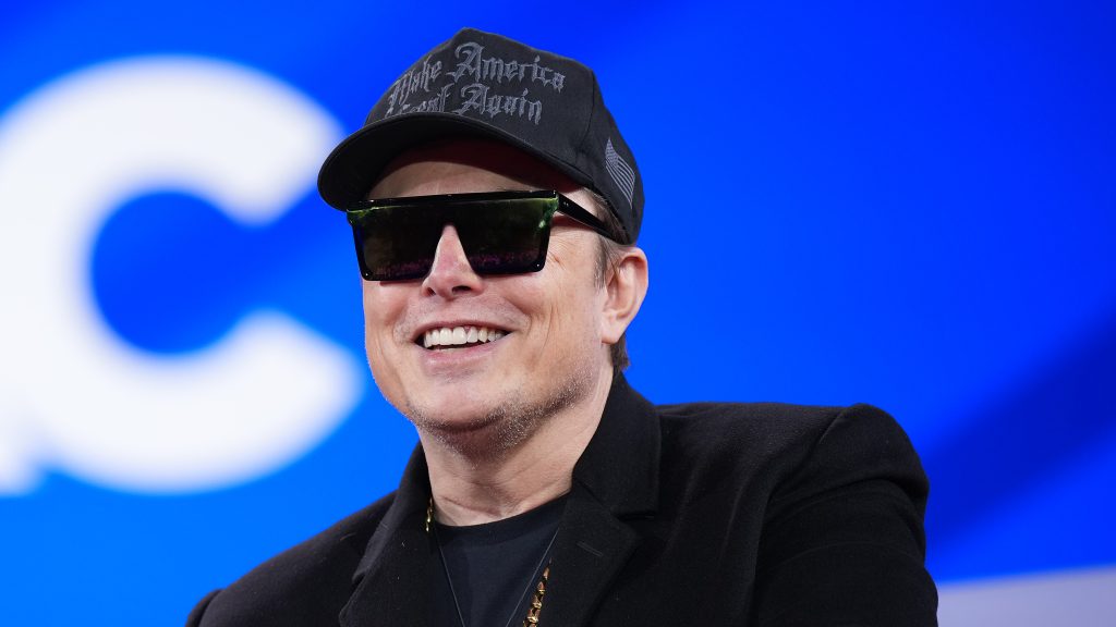 Legendás platformot éleszthet fel Elon Musk
