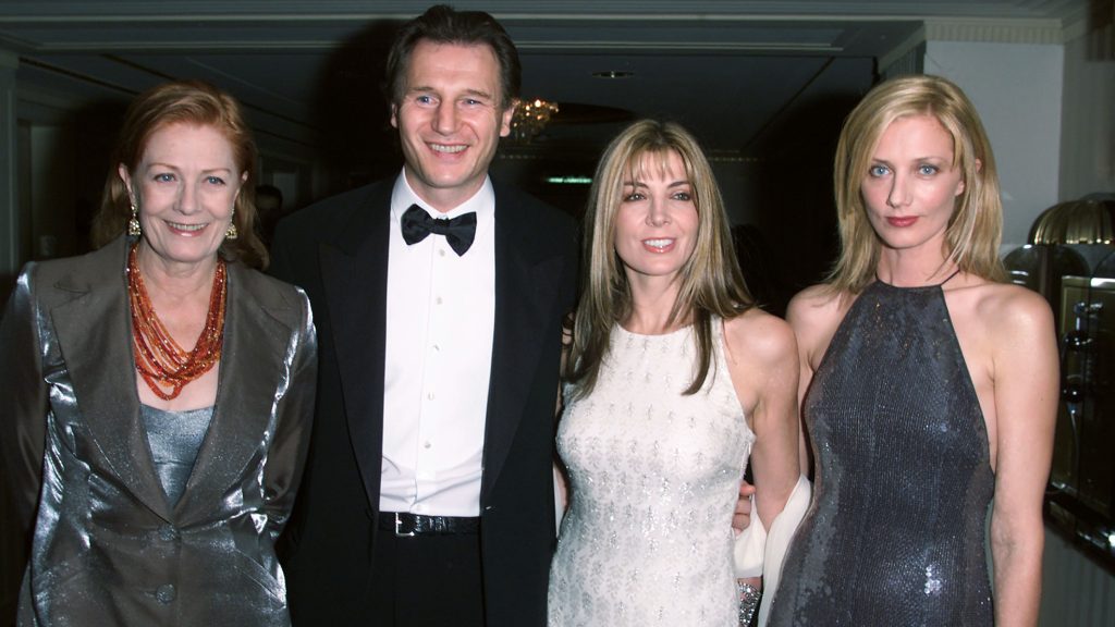 Liam Neeson sógornője reagált arra, hogy a színész összejött Pamela Andersonnal
