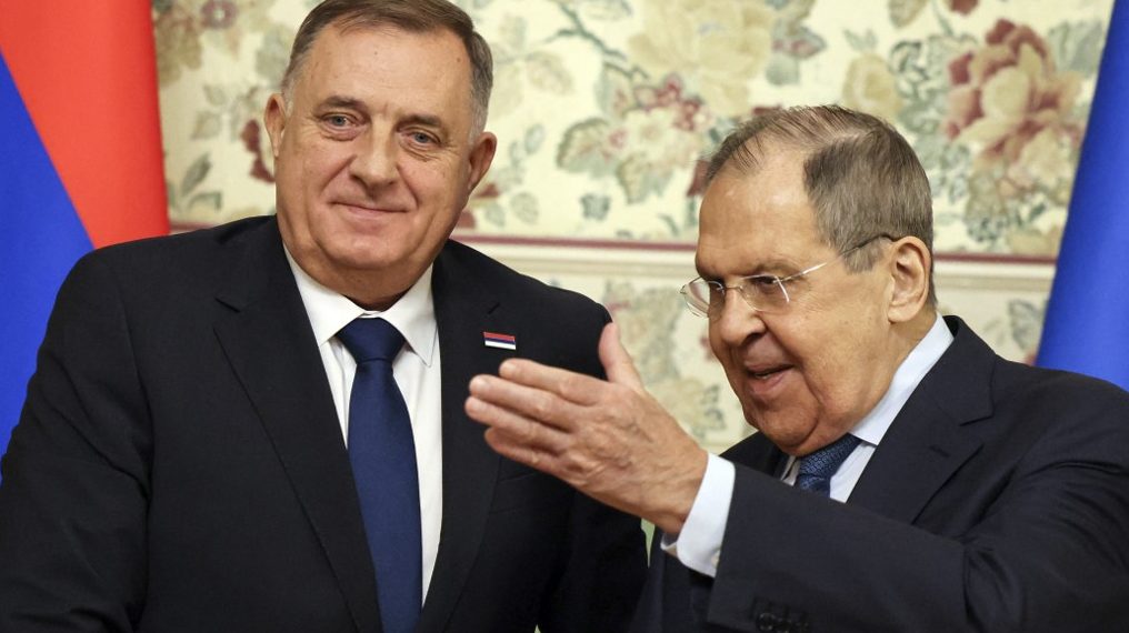 Orbán bosnyák szövetségese Moszkvába ment, hogy leváltsa Bosznia-Hercegovina vezetését