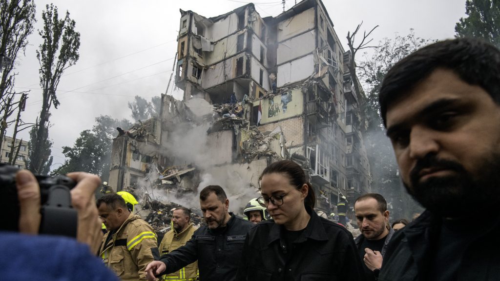 Először ért orosz rakétatalálat ukrán kormányzati épületet