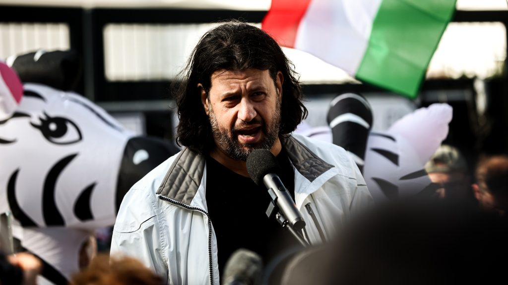 Puzsér: az országnak nincs se jelene, se jövője a Moszkva felé vezető úton