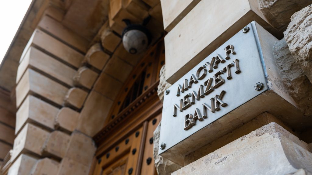 Az Otthon Start hiteligénylőknek is fontos változtatásokról döntött az MNB