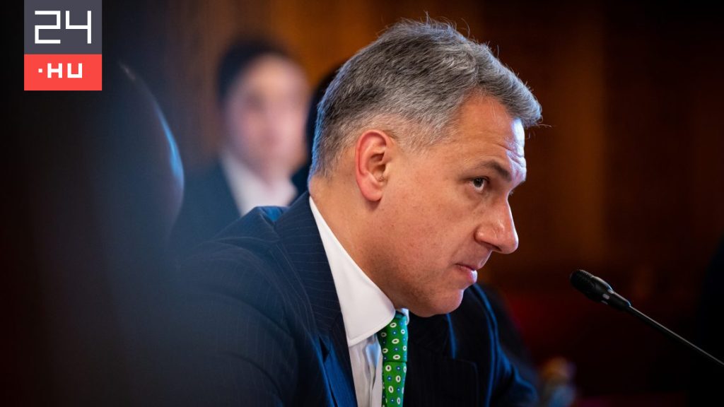 Lázár János: Magyar Péter miatt úszott el egymilliárd euró