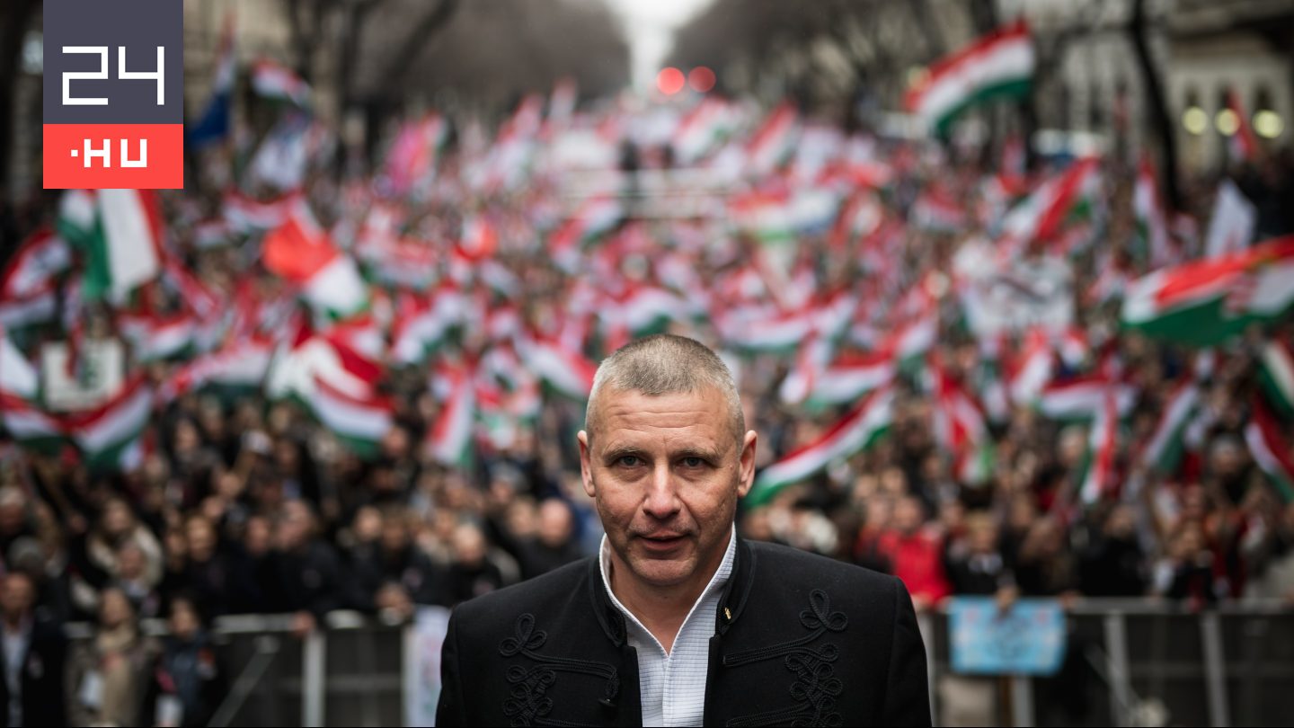 Ruszin-Szendi Romulusz: van fegyverviselési engedélyem