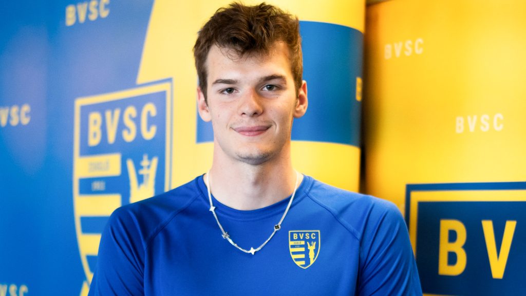 Kós Hubert: Csak úgy, random, nem ismernek meg sehol