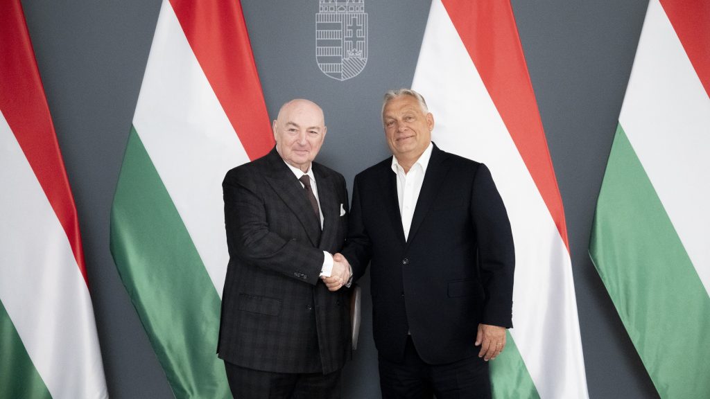 Orbán Viktor egy Putyin-közeli orosz oligarchát fogadott a karmelitában