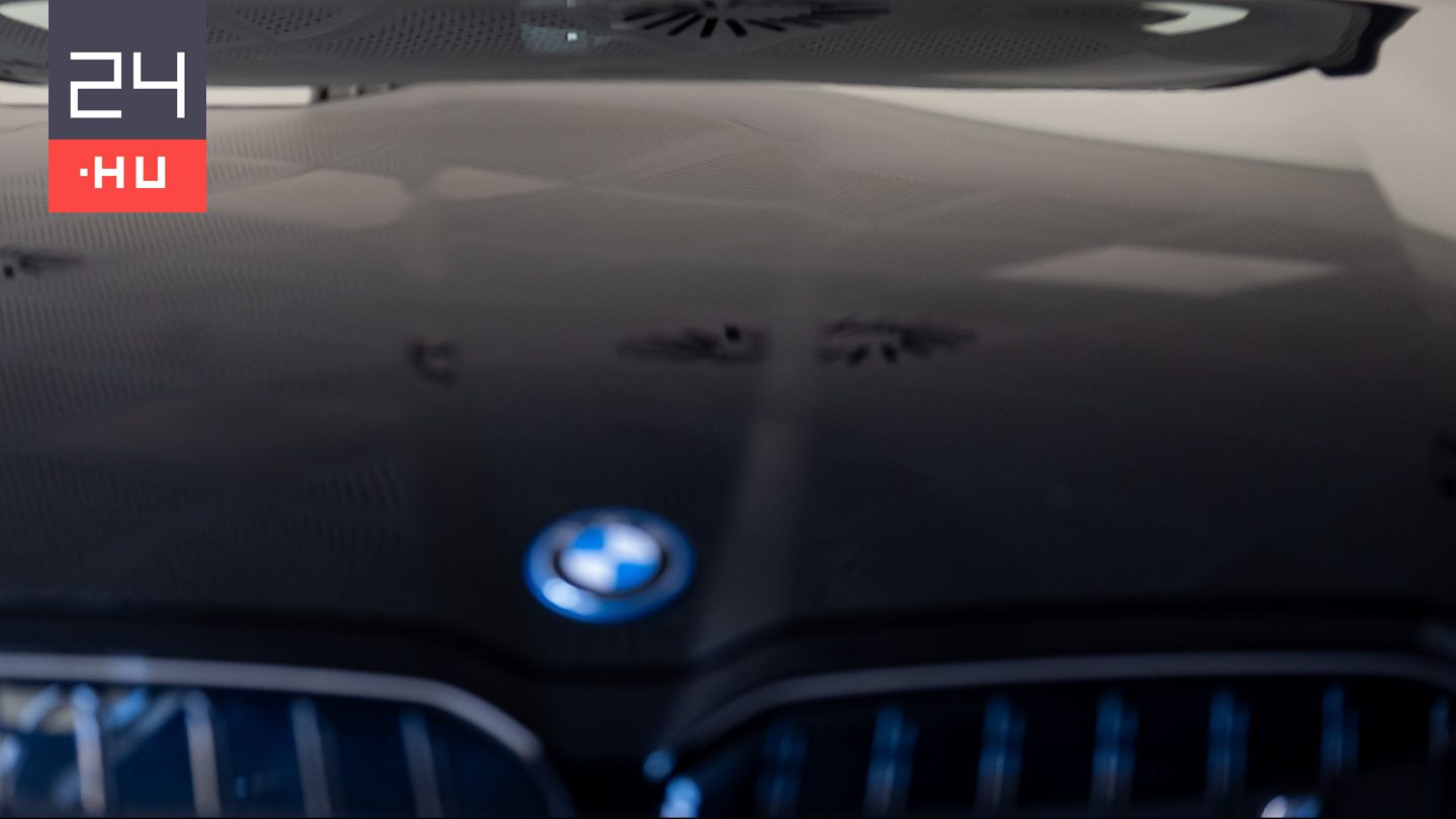Átadták a BMW debreceni gyárát