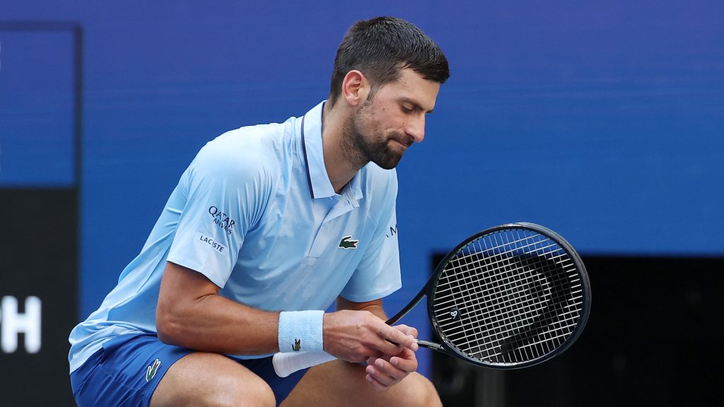 Djokovic kiköltözött Szerbiából, miután miniszterelnöke árulónak nevezte őt