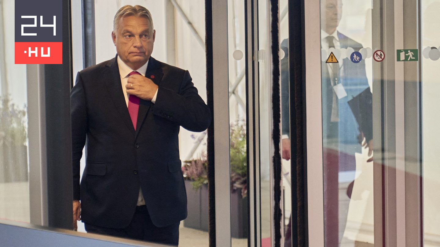 Orbán Viktor: Már ketten vagyunk. Ha hárman leszünk, az már lázadás