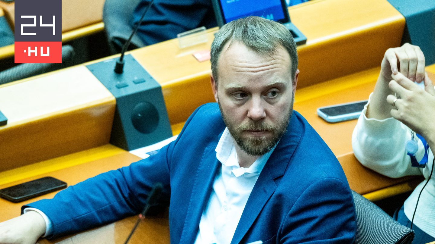 Feljelentést tett Orbán ellen egy német EP-képviselő, akinek ukránozós csalival próbálták feltörni a levelezését