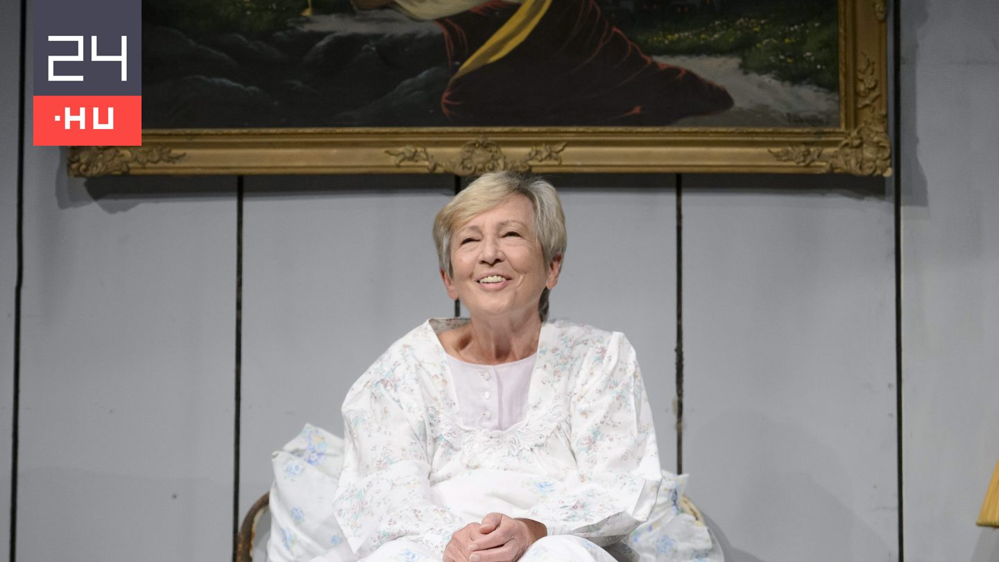 85. születésnapja alkalmából Judi Dench is felköszöntötte Tímár Évát