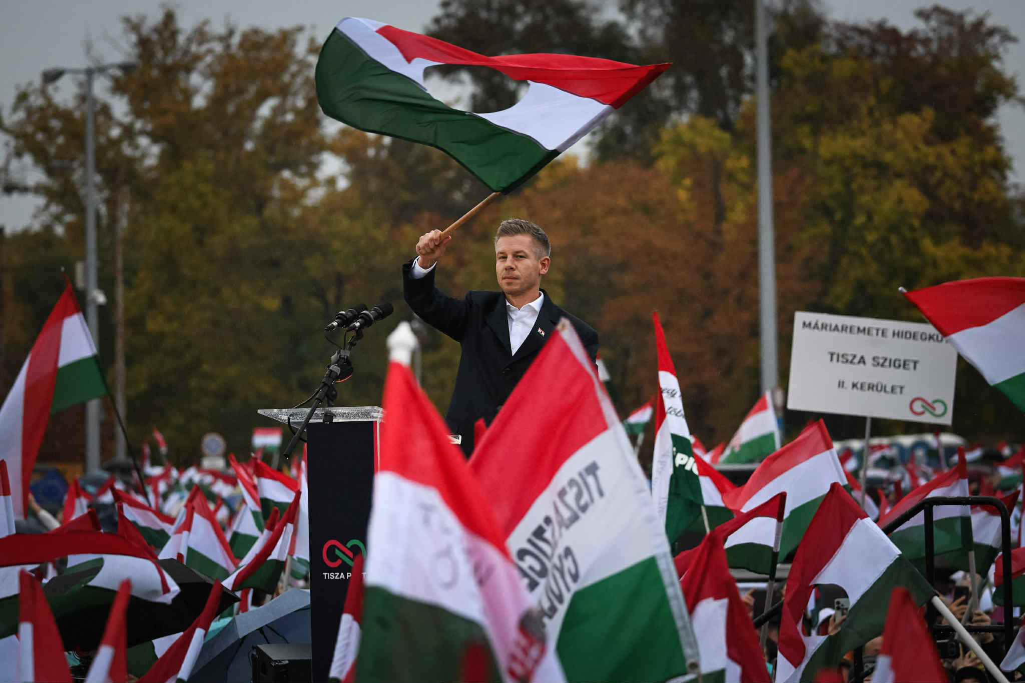 Magyar Péter a Hősök terén: Nyerni fogunk, nem kicsit, hanem nagyon 1