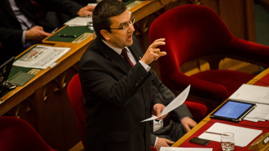 Czomba Sándor elárulta, mikor vezethetik be a 14. havi nyugdíjat