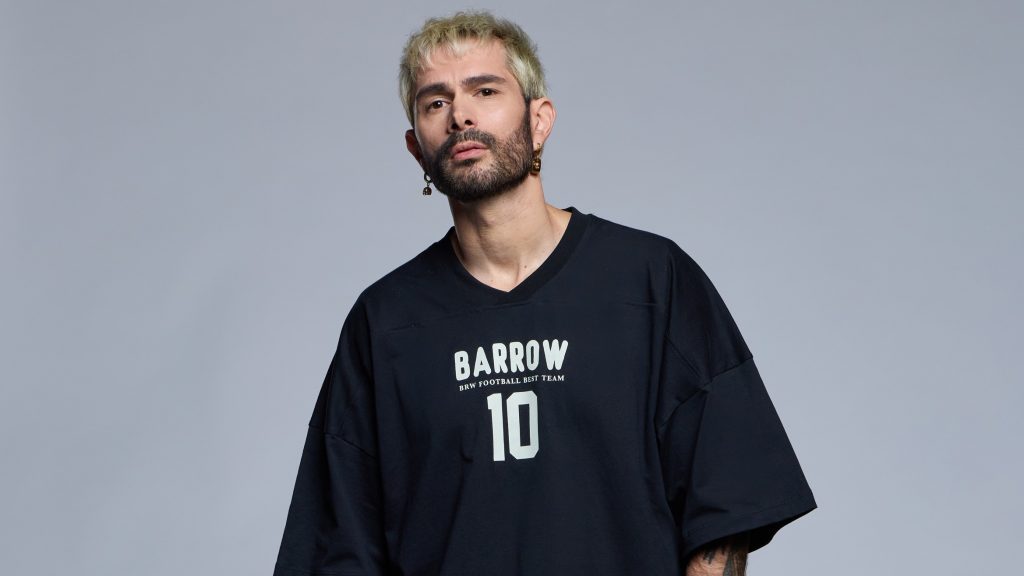 ByeAlex beszólt a halloweeni tökfaragást betiltó zebegényi polgármesternek: „Reggelig huhognék a kapuja előtt”