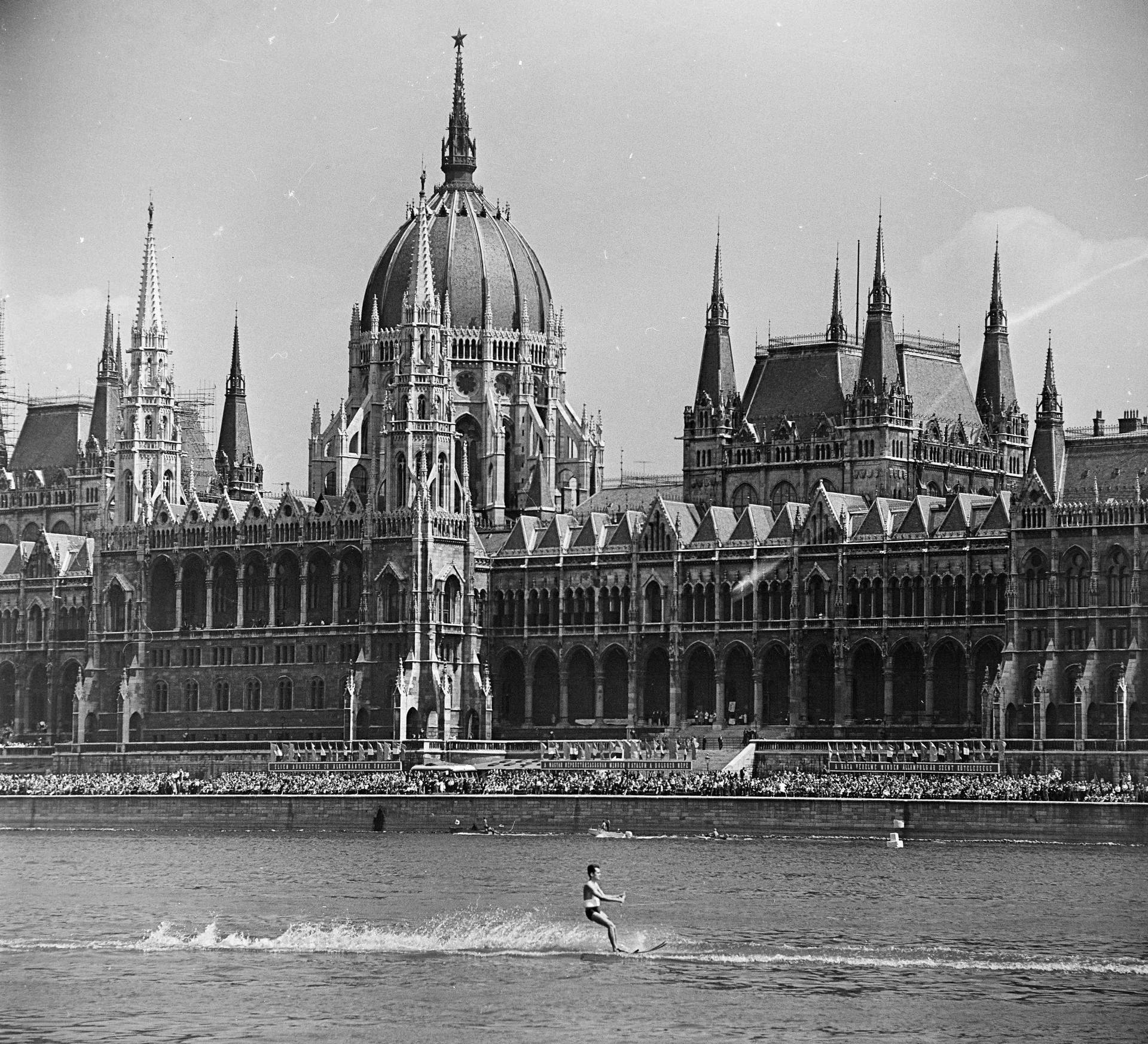 Országház, Szent István-bazilika, Budavári Palota: három ikonikus kupola Budapest egén 9