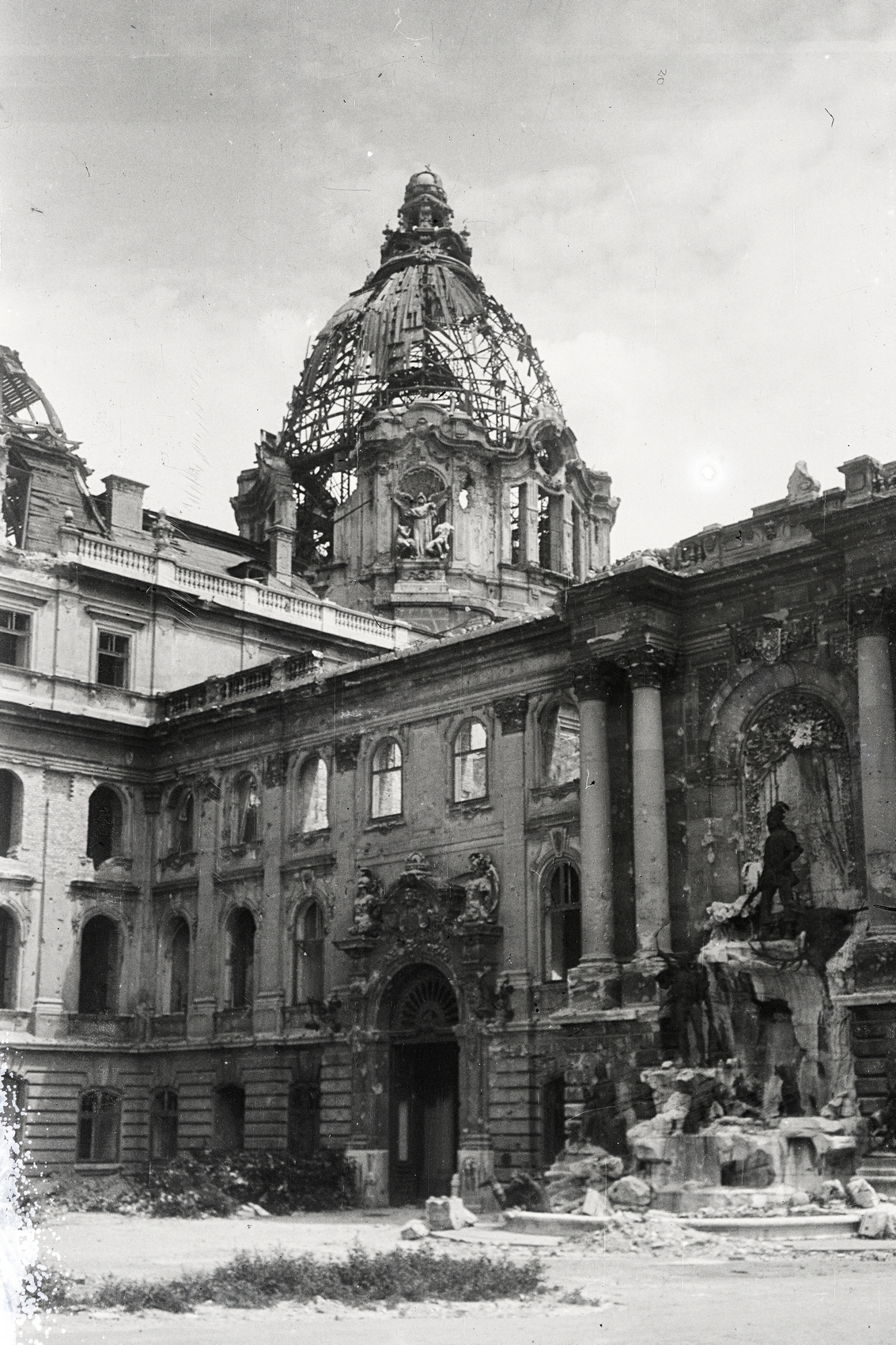 Országház, Szent István-bazilika, Budavári Palota: három ikonikus kupola Budapest egén 21