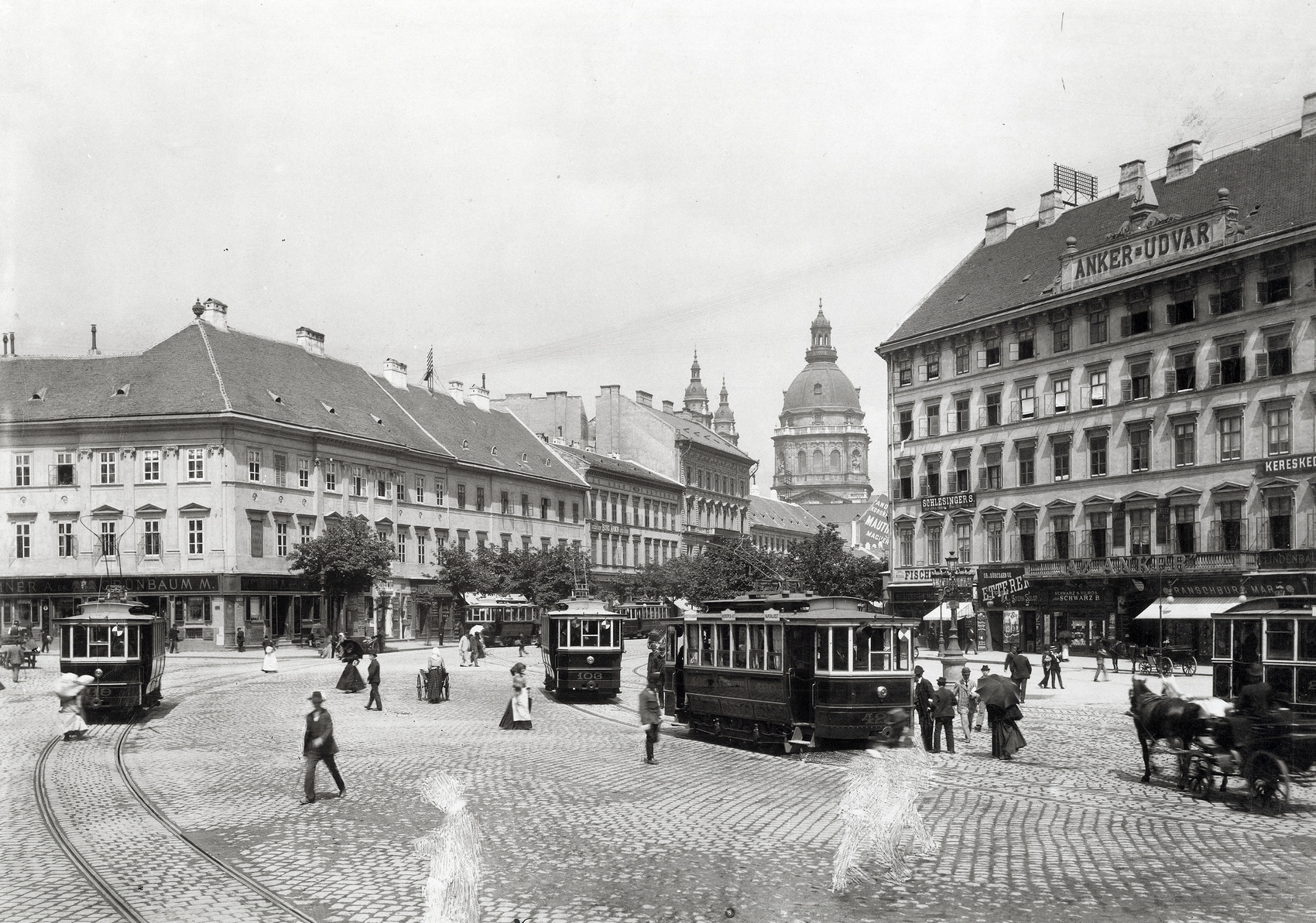 Országház, Szent István-bazilika, Budavári Palota: három ikonikus kupola Budapest egén 12