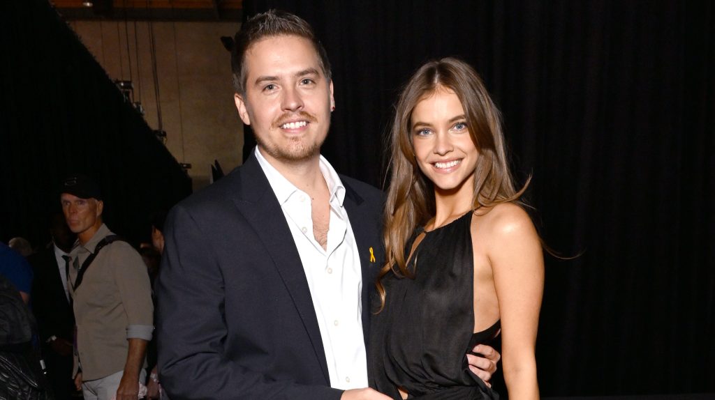 Palvin Barbarát megható, de szinte alig észrevehető gesztussal támogatta férje a Victoria’s Secret nagy show-ján