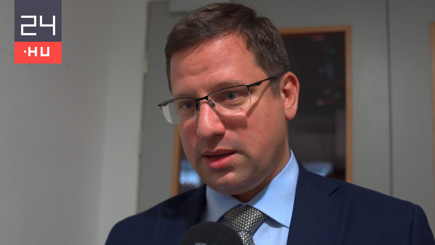 Gulyás Gergely a 24.hu-nak: Varga Judit nagyon jól érzi magát, pillanatnyilag nem kíván visszatérni a politikába