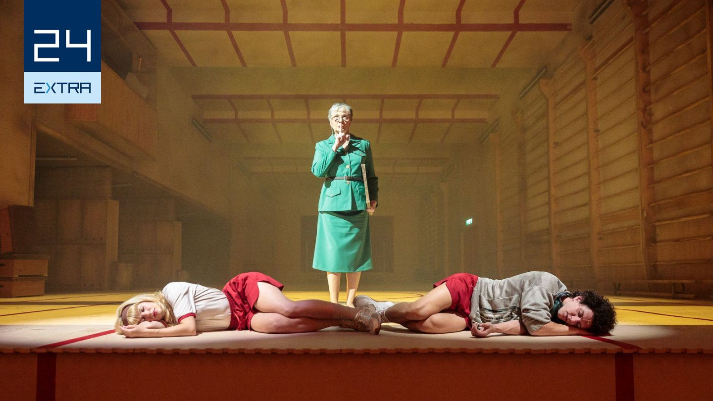 Aki szeretné a TikTokozás élményét egy színházban is átélni, most a Vígben megteheti