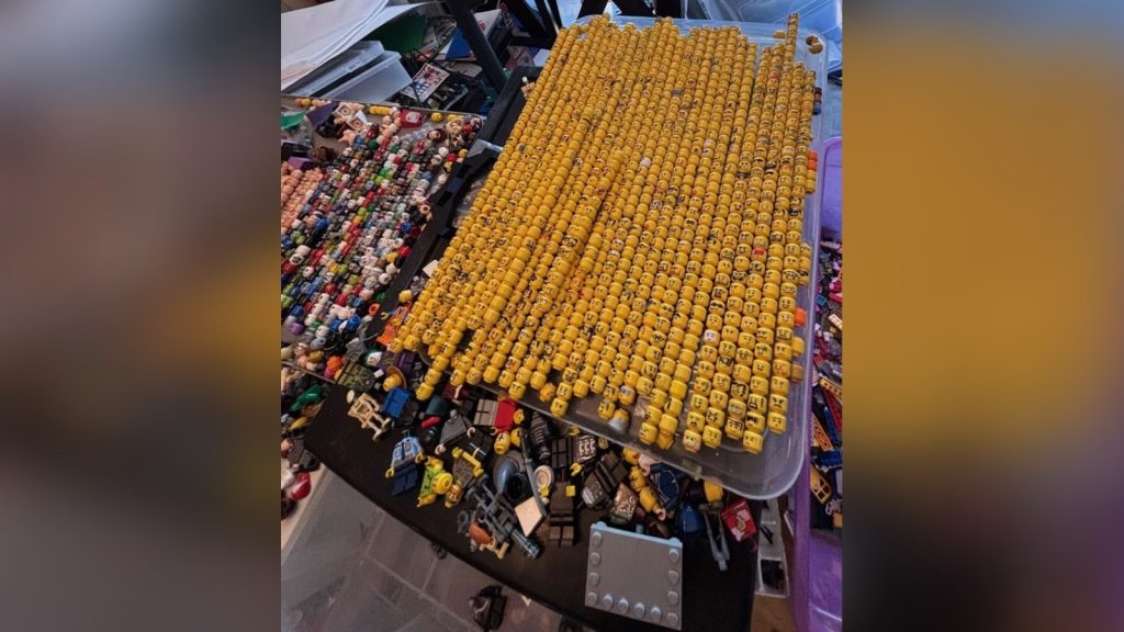 Lopott LEGO-k ezreit foglalták le egy kaliforniai bűnbanda felszámolásakor