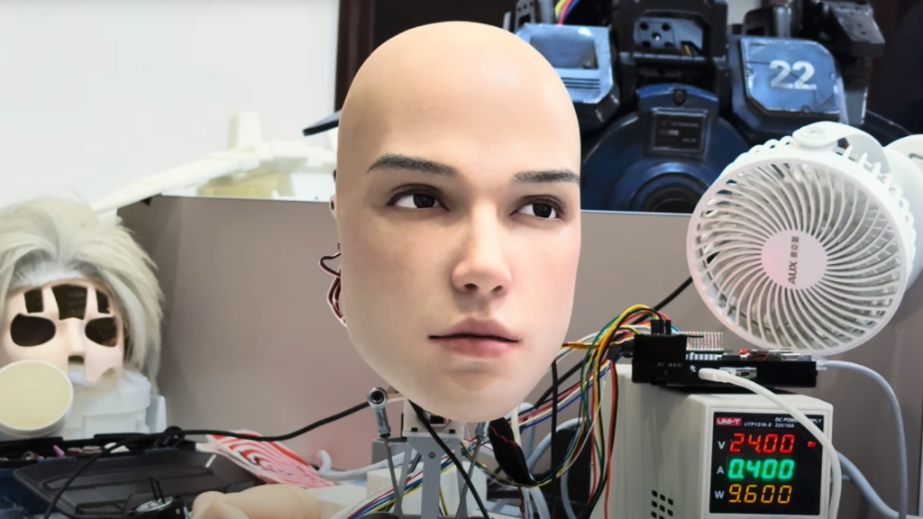 Félelmetesen élethű robotarcot hozott létre egy kínai cég