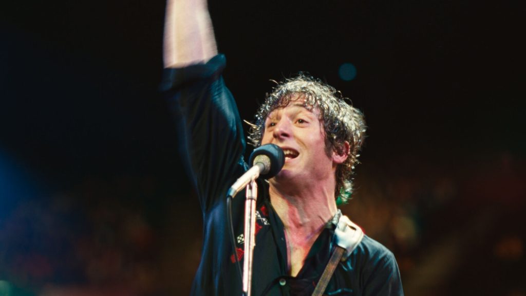 A Bruce Springsteen-filmben 120 percen át csodálkoznak, hogy egy rocksztár művészként viselkedik