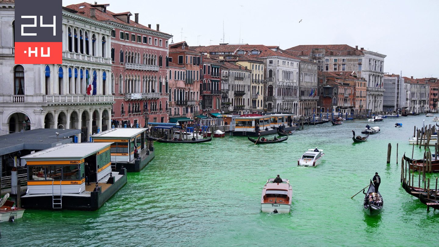 Zöldre festették Velence csatornáját a klímaaktivisták