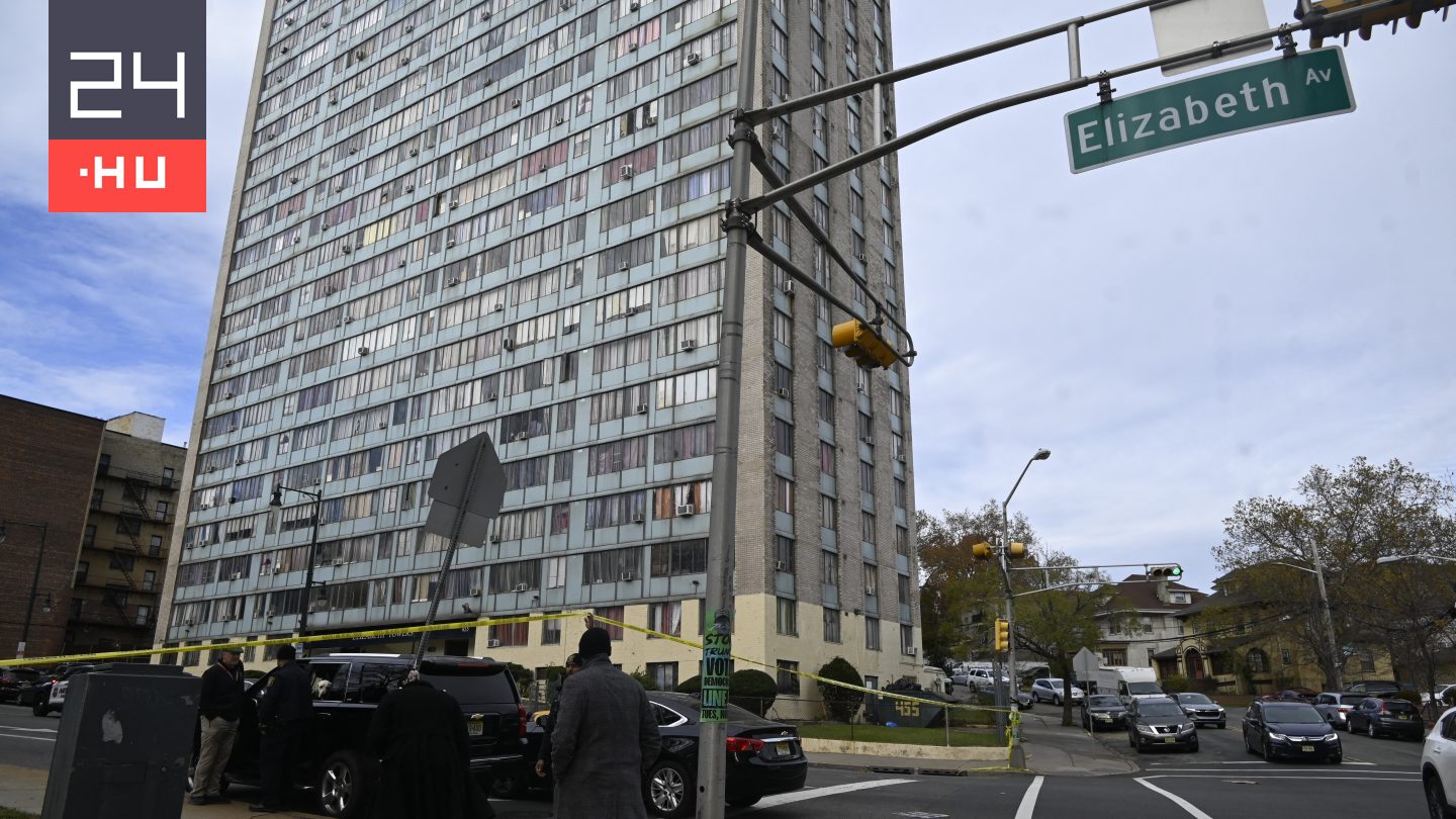 Kiesett egy kétéves kisfiú egy toronyház huszadik emeletéről New Jersey-ben