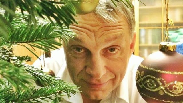 A migránsmentes Magyarországot ajánlja a turistáknak az ünnepekre Orbán Viktor