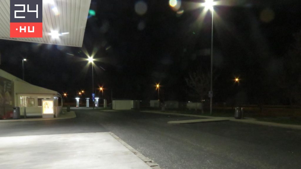 Kifizették a német prémium autót, de nem kapták meg a kocsit, egy benzinkúton kirángatták az eladót a járműből, majd elhajtottak