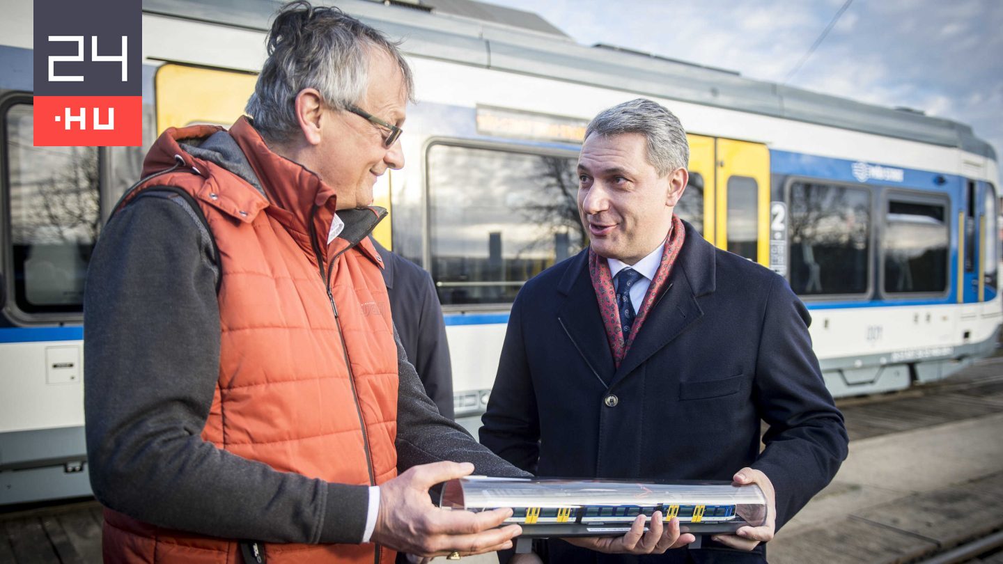 Lázár új és Svájcban leselejtezett vonatok érkezését, valamint a HÉV teljes felújítását jelentett be