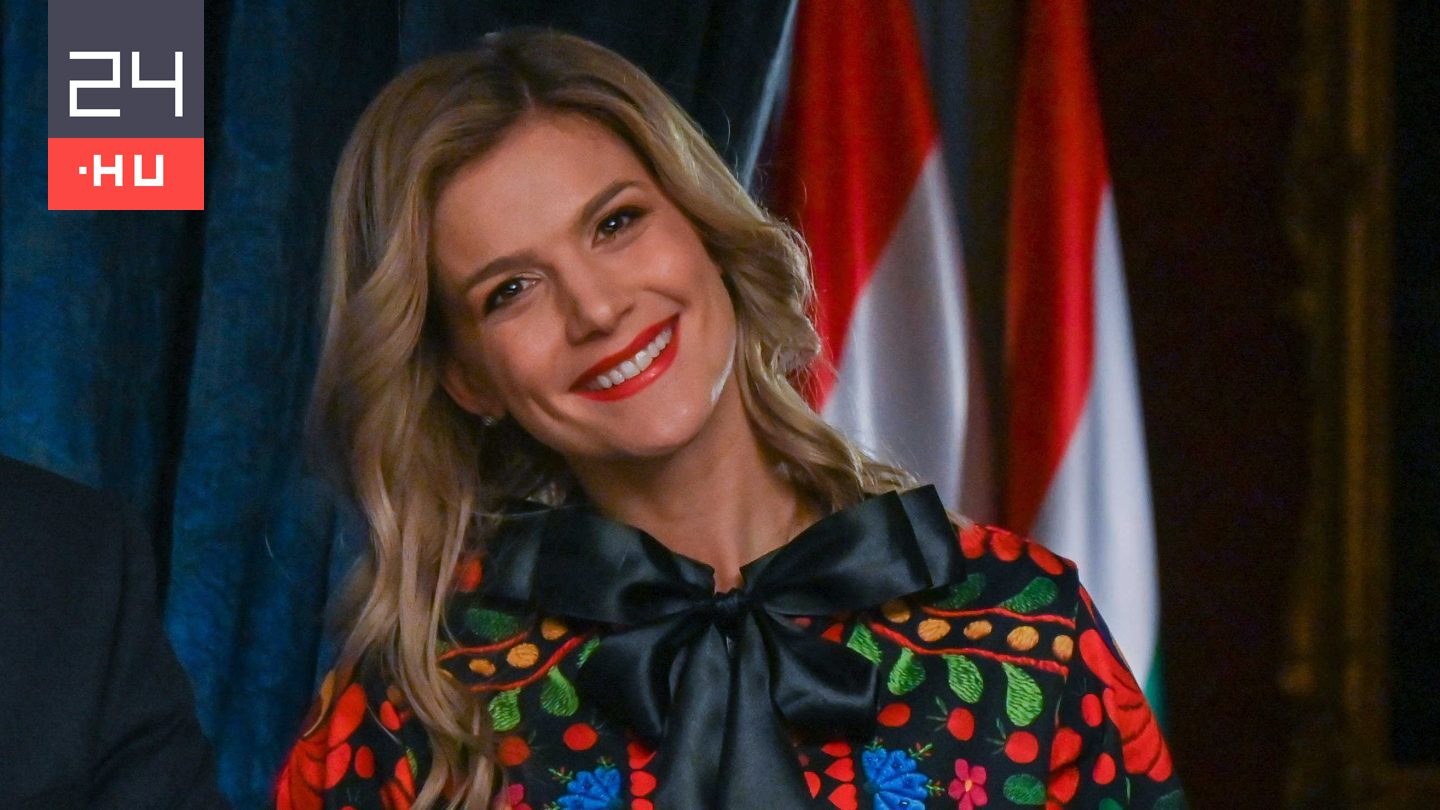 Weisz Fanni először mutatta meg kisfia arcát