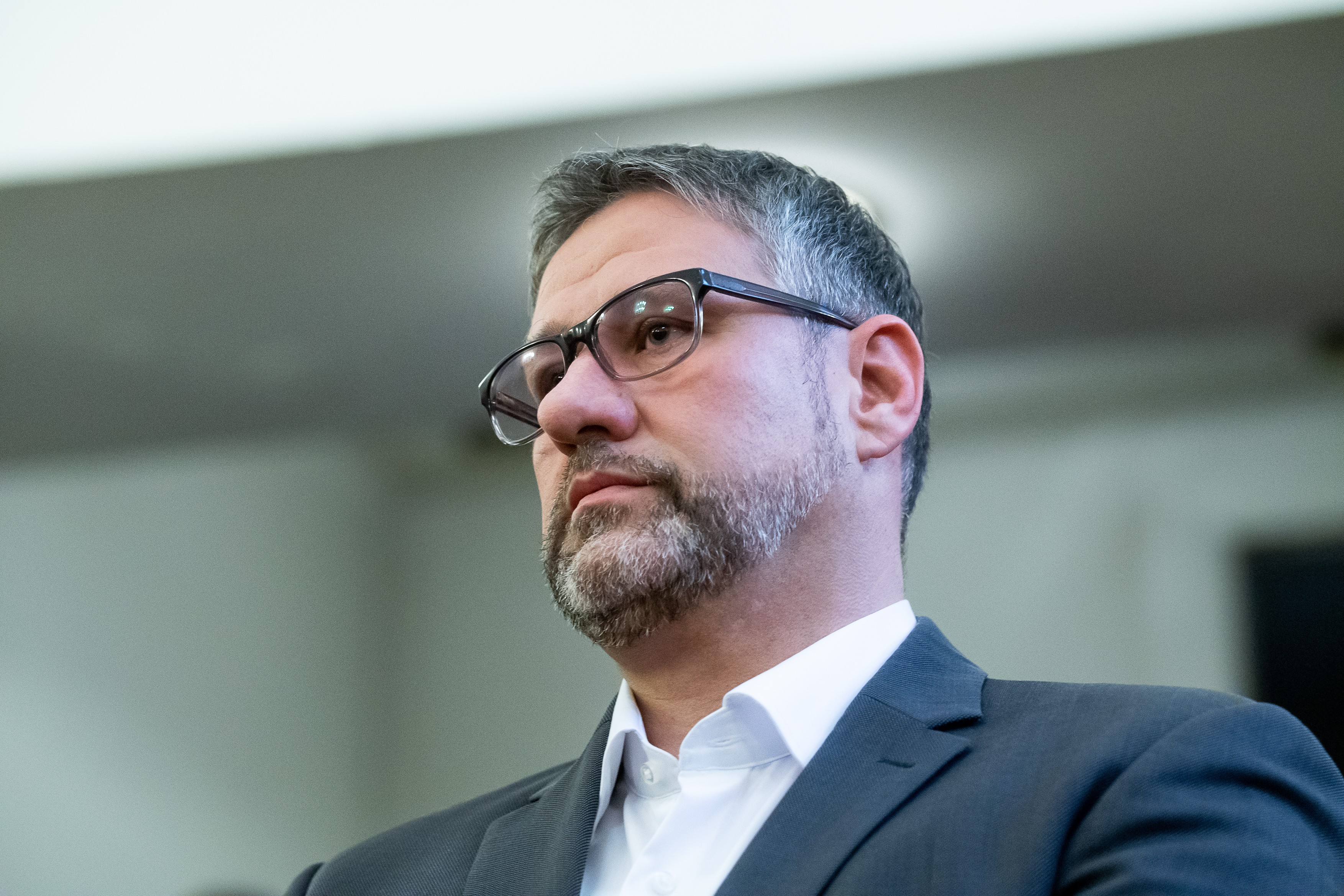 „Anyám kályhájában égettem el a papírokat, Gyuri is azzal büszkélkedett, hogy három ládányi dokumentumot tüzelt el” – a Simonka-per újabb koronatanúja tálalt ki 1