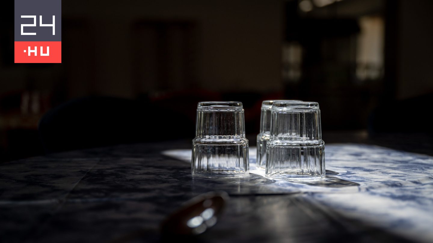 Tömeges megbetegedések a veresegyházi iskolákban, vizsgálják a menzán felszolgált ételt