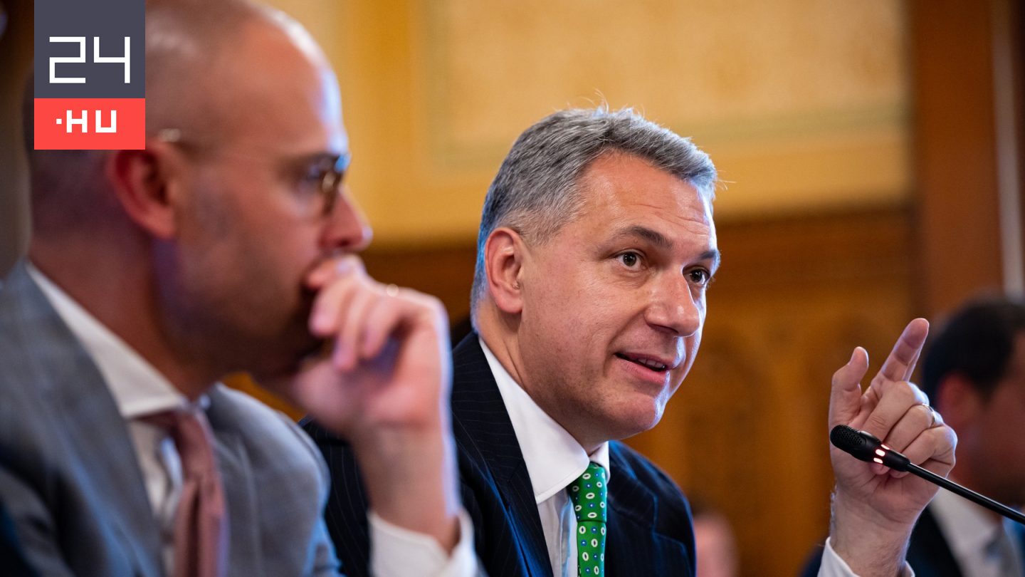 Lázár János: Trump számos kérdésben tanácsot kért Orbántól