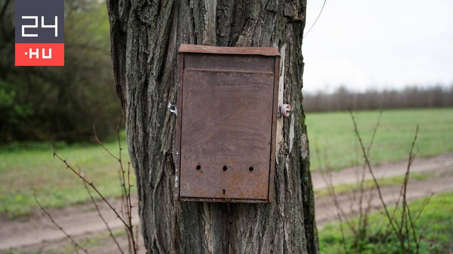 Egy somogyi kézbesítő nem hajlandó terjeszteni a Bors háborúval riogató mellékletét, 850 példány maradt nála