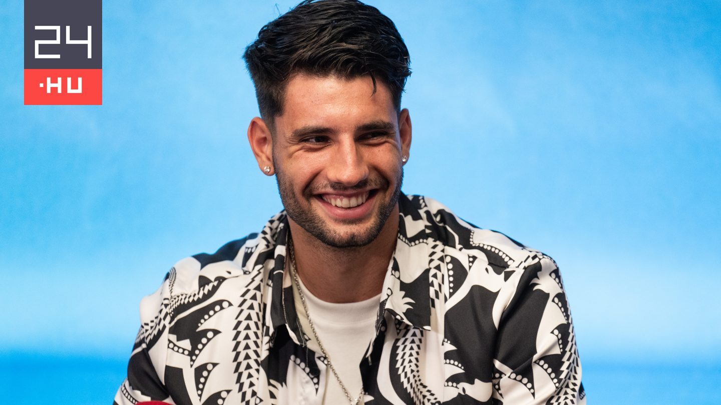 Szoboszlai Dominik apukafotót posztolt: a táskájába ültette a kislányát