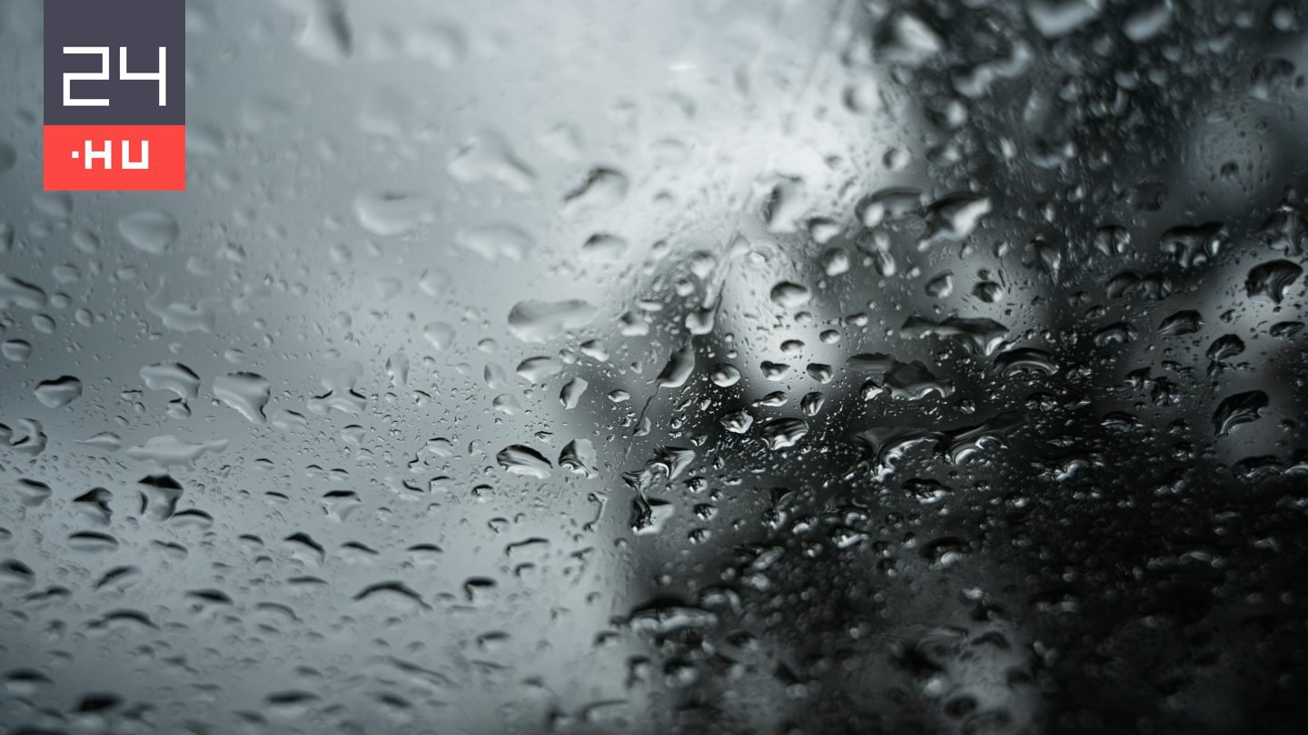 Riasztást adtak ki zivatarok, villámlás, jégeső miatt