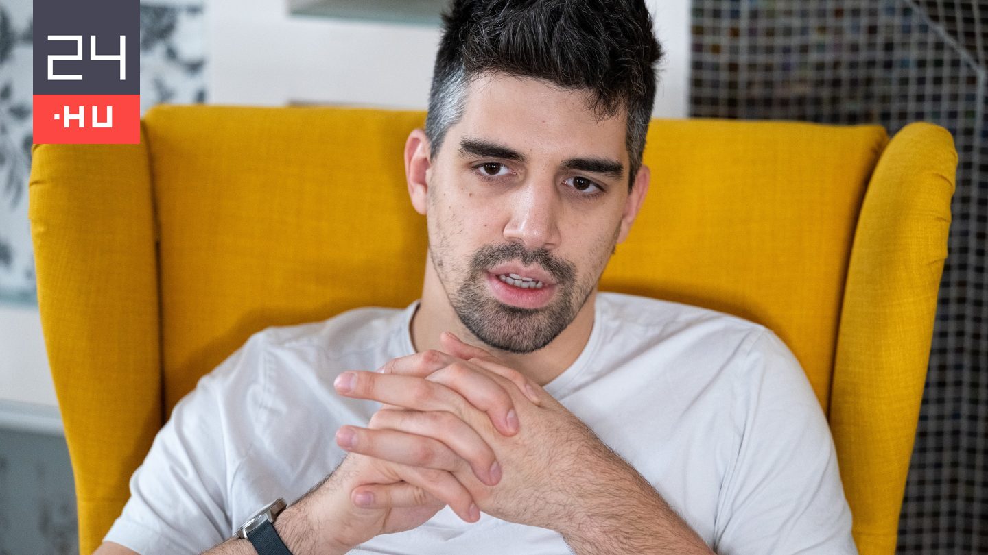 Nagy Ádám bejelentette, ki lesz a Jólvanezígy új műsorvezetője