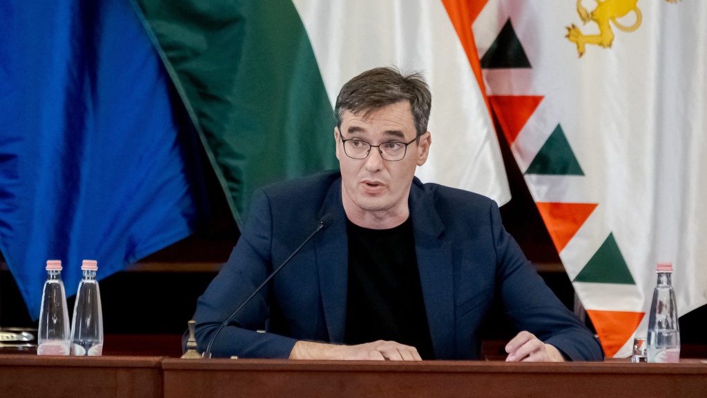 Csődhelyzet: Karácsony Gergely javaslata az ÁSZ-jelentésre hivatkozik