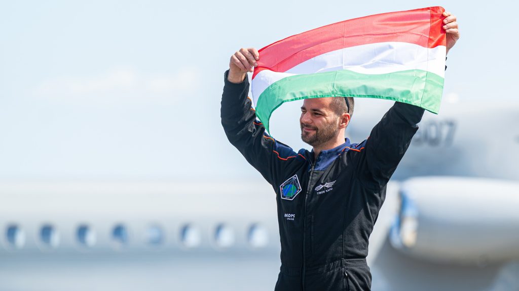 Kapu Tibor, csillagközi vándor és fajok feltámasztása: ezek voltak az év tudományos hírei