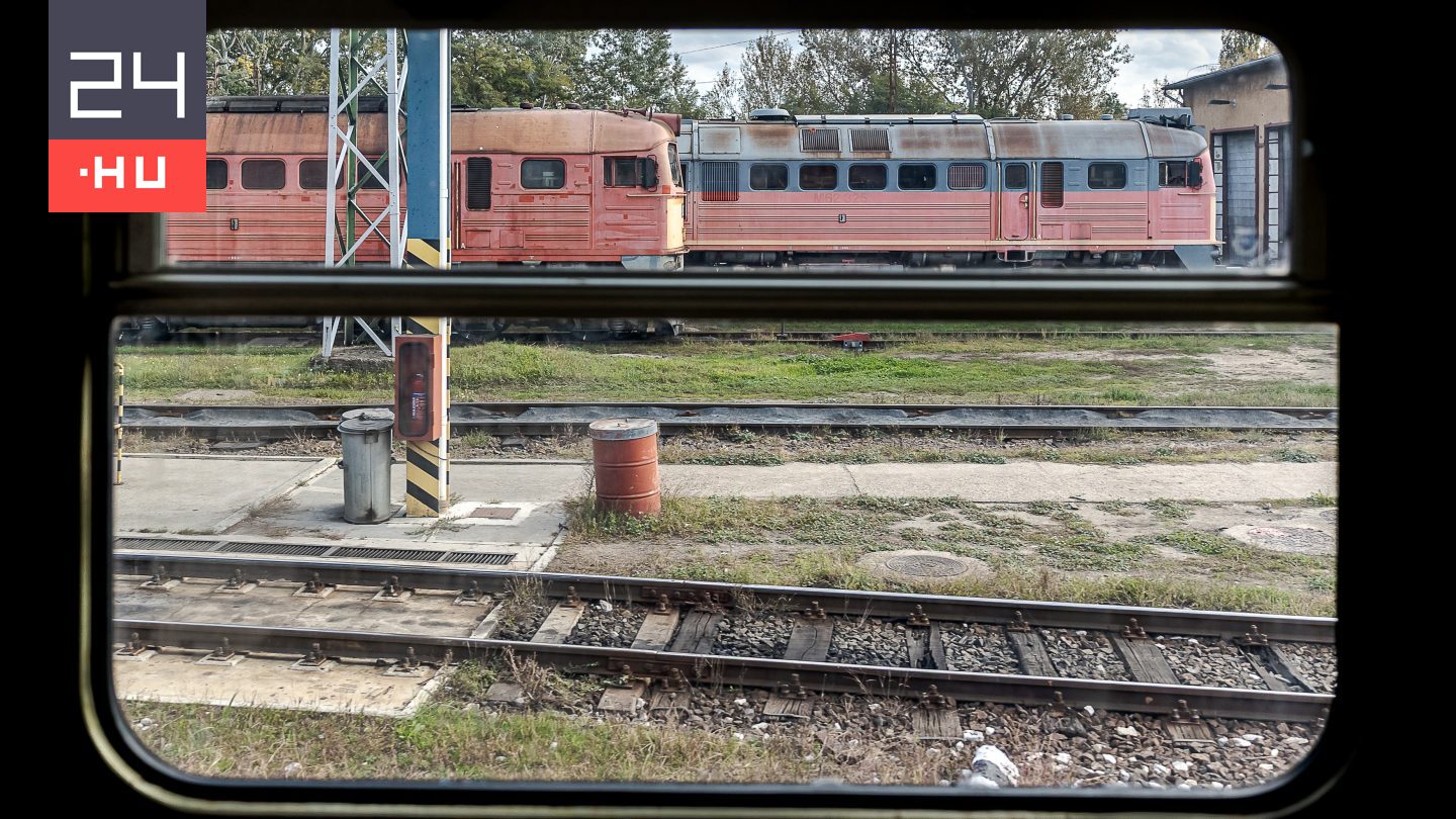 Részeg volt a vasutas Gödön, át kellett szervezni a teljes vasúti közlekedést
