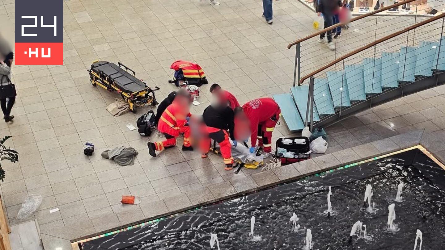 Lezuhant a pláza lépcsőjén és eszméletét vesztette egy férfi, többen is fenyegették, gyalázták a súlyos fejsérült életéért küzdő mentősöket